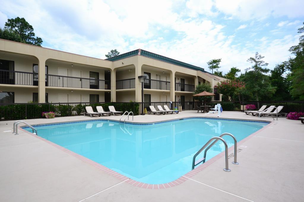 Surestay Plus Hotel By Best Western Southern Pines Pinehurst Facilidades foto