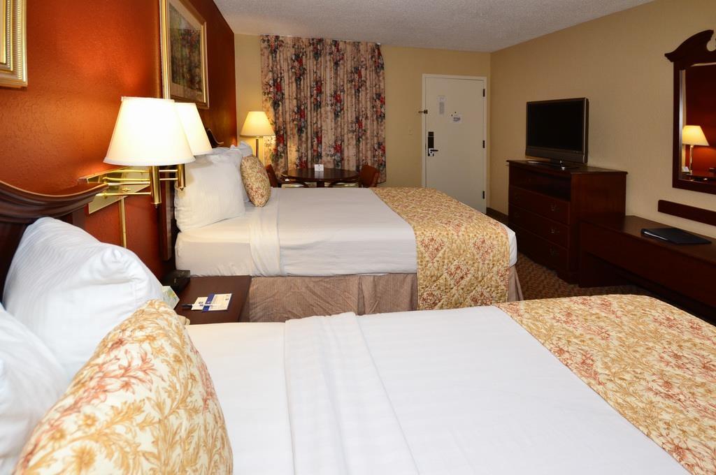 Surestay Plus Hotel By Best Western Southern Pines Pinehurst Quarto foto